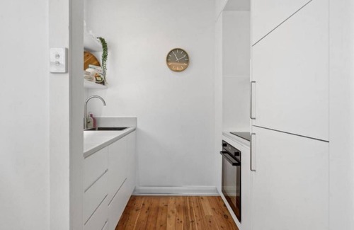 Randwick Apartment | Stunning 2 Bedroom Apartment in the heart of Randwick Sydney