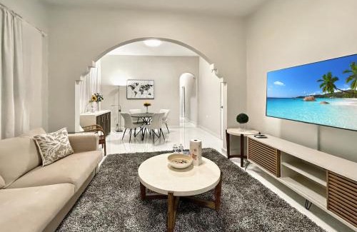 Parque Apartment | Stunning 2-Bedroom Apartment