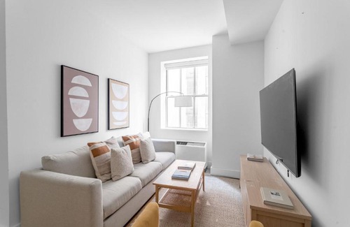 Stone Street Historic District Apartment | Stunning 2Bedroom 1Bath Apartment in the FiDi