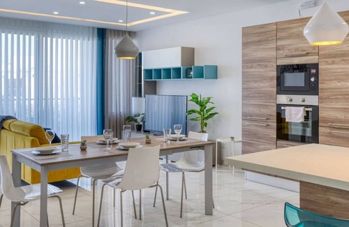 Marsaskala Apartment | Stunning 3BR home just off the promenade