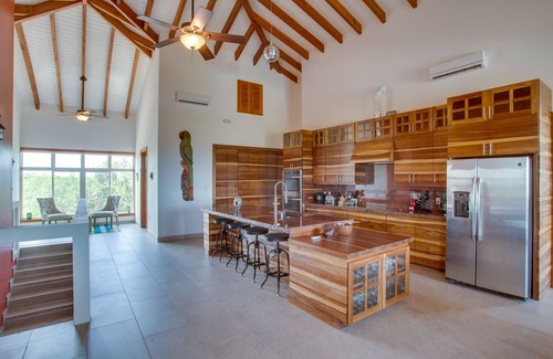Cocoplum Condo | Stunning 4-bedroom Beachfront Penthouse Inside Exclusive Gated Community.