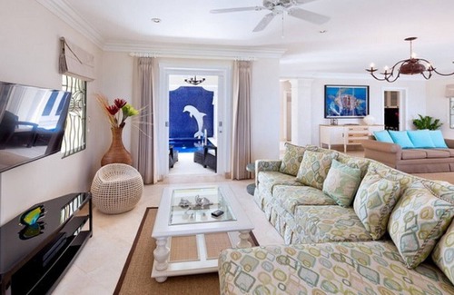 Reeds Bay Villa | Stunning 5 Bedroom Beachfront - One of Barbados's best beaches