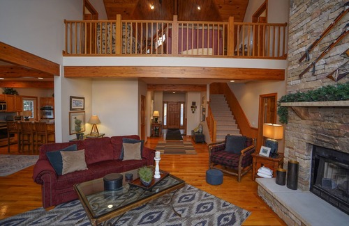 Thayerville House | Stunning 7 Bedroom 6.5 Bath Lakefront Home with Dock Slip