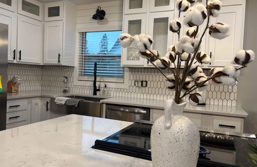 Port Washington House | Stunning and Completely Remodeled Ranch Home! Walk to Downtown & Marina!