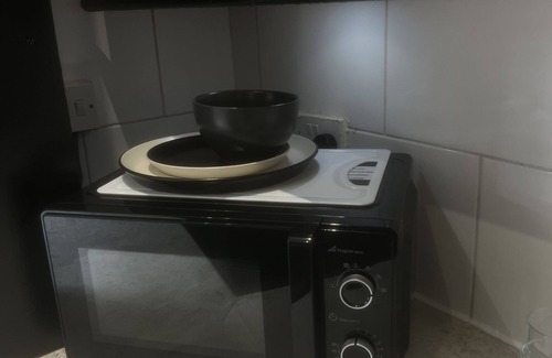 Selhurst Apartment | Stunning and luxury ground floor apartment