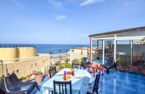 Capo d'Orlando Apartment | Stunning apartment in Capo d'Orlando