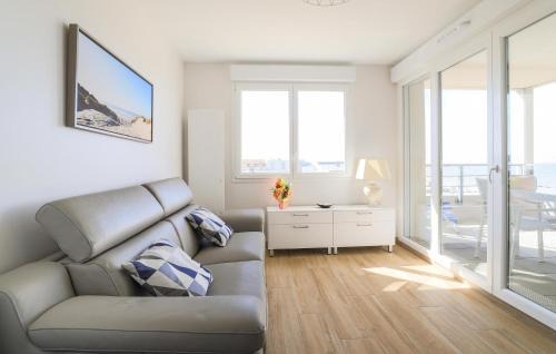 Stella-Plage Apartment | Stunning Apartment In Stella Plage