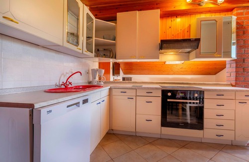 Divaca Apartment | Stunning apartment in Divaca with WiFi