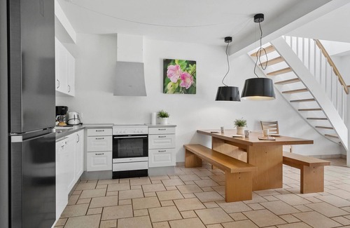 Nimtofte Apartment | Stunning apartment in Nimtofte with WiFi