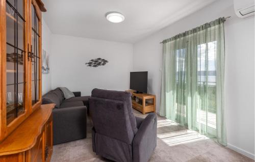 Klenovica Apartment | Stunning Apartment In Klenovica