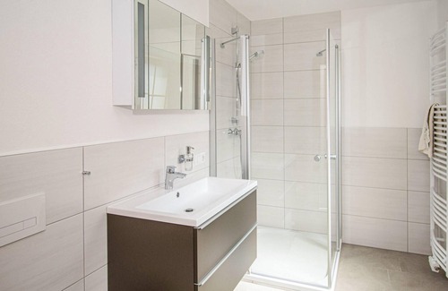 Liesing Apartment | Stunning apartment in Liesing with WiFi