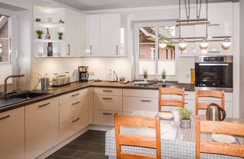 Niebuell Apartment | Stunning apartment in Niebüll with WiFi