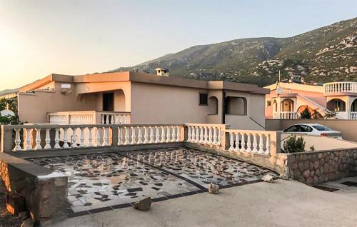 Cesarica Apartment | Stunning Apartment In Nova Cesarica