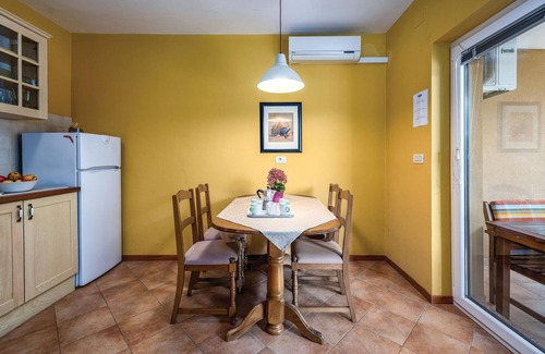 Babici Apartment | Stunning apartment in Umag with WiFi