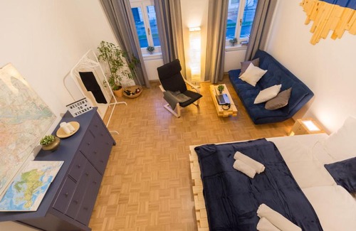 Favoriten Apartment | Stunning Apartment Vienna Central Station