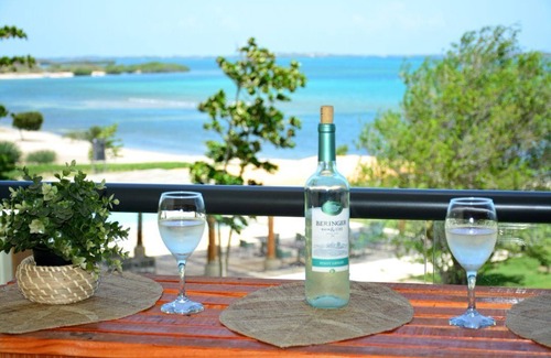 Caribbean Islands Apartment | Stunning Apt. with Ocoa's Bay View, 2 bedrooms, Beach Club.