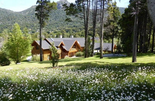 Villa Catedral House | Stunning and unique 330 sq m mountain style home in Bariloche