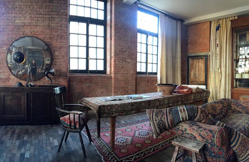 Cathedrals Apartment | Stunning Artist School Borough market Shard view London Bridge Bankside SE1