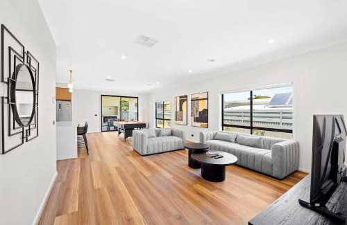 St Leonards House | Stunning Beach Side Family Home in St Leonards
