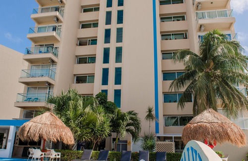 Punta Cancun Condo | Stunning Beachfrt 2BRM Condo on Cancun Beach.Step Onto Sand & Walk to Nightlife!