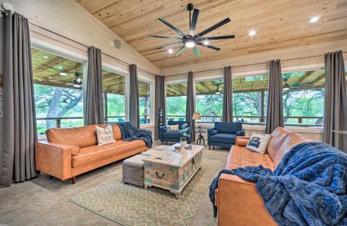 Blanco House | Stunning Blanco Home with Direct River Access!