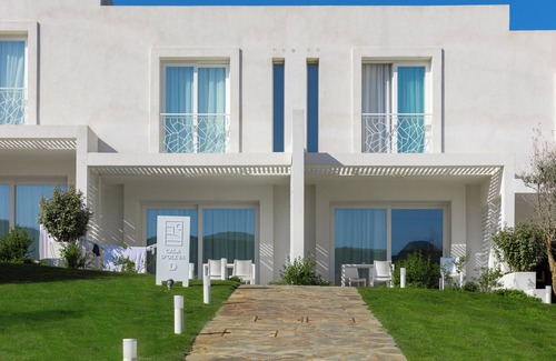 La Pelosa Apartment | Stunning Capo Falcone Charming Apartments nm1359