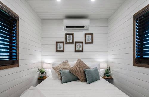 Waco House | Stunning CargoHome Near Waco, Magnolia and Baylor
