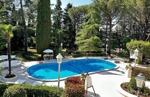 Martina Franca Villa | Stunning Castle style Villa, air-con, 15 x 7m pool, stunning gardens, in town
