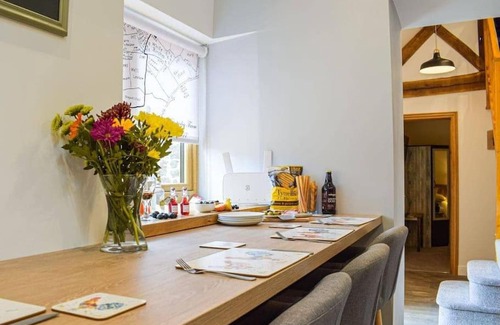 Acton Scott House | Stunning cottage nestled under the Longmynd Hills.