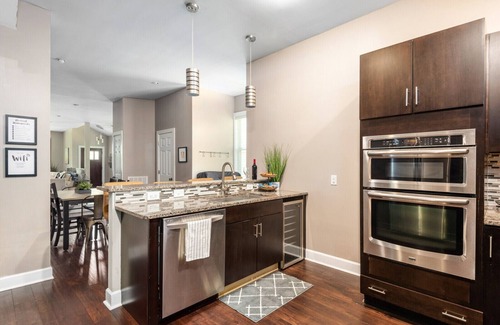 Holy Cross House | Stunning downtown beauty - minutes from all Indianapolis has to offer!
