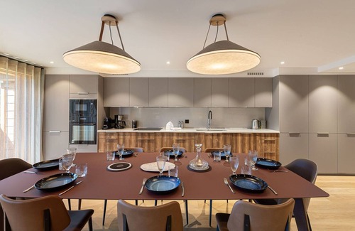 Meribel Apartment | Stunning Duplex Apartment near Morel Chairlift in Méribel, 4 Bedrooms, South-facing Balcony