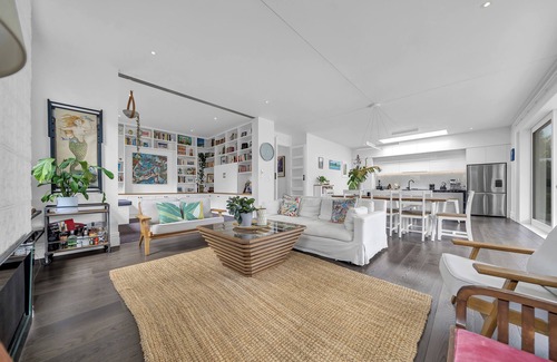 Devonport House | Stunning Garden with Studio Retreat!