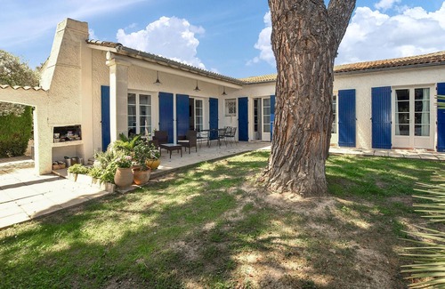 Morieres-les-Avignon House | Stunning home in Morières-lès-Avignon