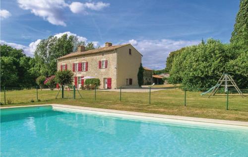 Saint-Maixent-de-Beugne House | Stunning Home In St Maixent De Beugné