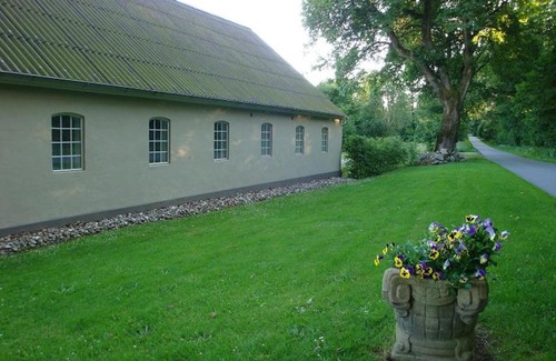 Bredsten Bed & Breakfast | Stunning Holiday Home in Bl vand with Sauna