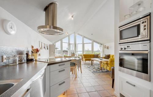 Norddjurs Municipality House | Stunning Home In Allingåbro With Wifi