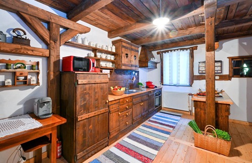 Gornja Stubica House | Stunning home in Banscica with WiFi