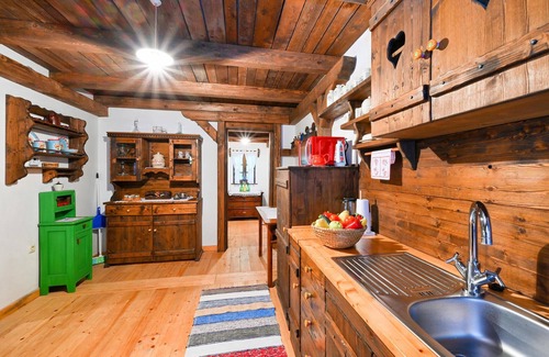 Gornja Stubica House | Stunning home in Banscica with WiFi