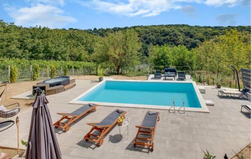 Bjelovar House | Stunning Home In Bjelovar