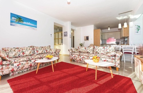 Brodarica House | Stunning home in Brodarica