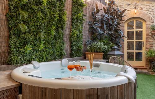 Colle di Compito House | Stunning Home In Capannori With Jacuzzi