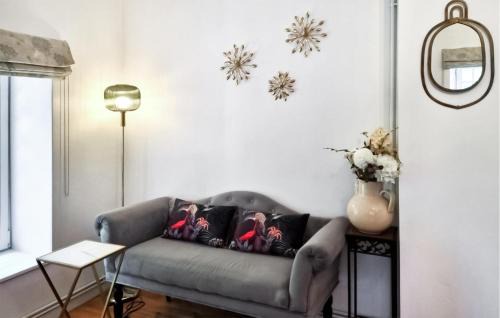 Dangy House | Stunning Home In Dangy With Wifi