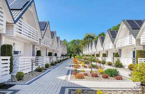 Darlowko House | Stunning home in Darlówko with WiFi