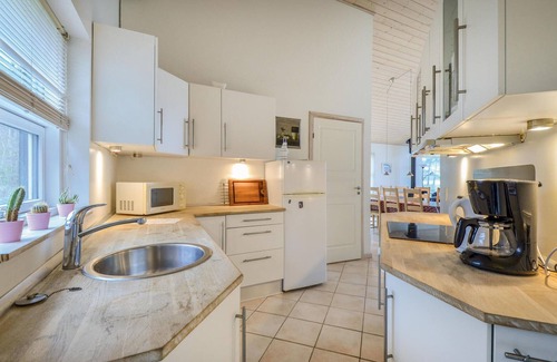 Øksenmølle House | Stunning home in Ebeltoft with sauna