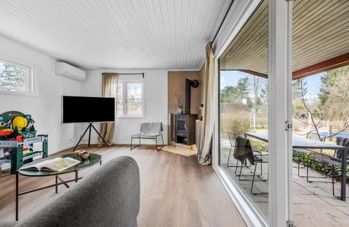 Eskebjerg House | Stunning Home In Eskebjerg With Wifi