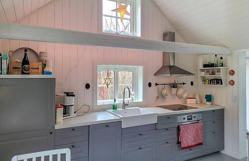 Farjestaden House | Stunning home in Färjestaden with WiFi