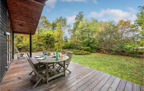 Farvang House | Stunning Home In Fårvang With Wifi