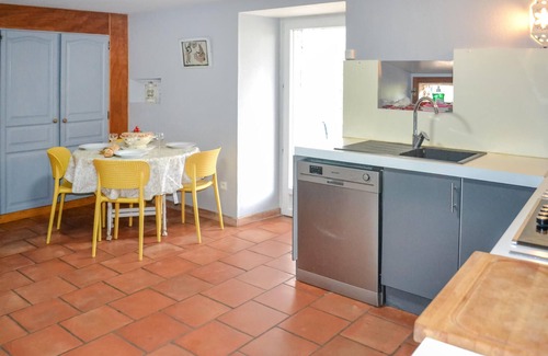 Fauroux House | Stunning home in Fauroux with WiFi