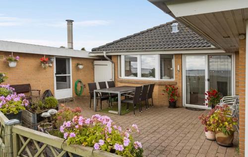 Hejsager Strand House | Stunning Home In Haderslev With Wifi