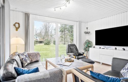 Hou House | Stunning Home In Hals With Sauna